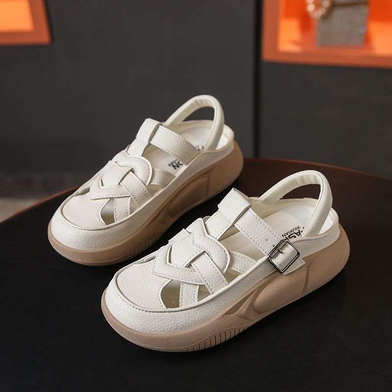 

Foreign trade export to Italy, the original order is withdrawn from the cabinet, and the remaining order tail goods are small white shoes and women s 40