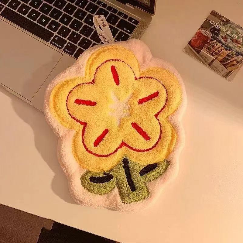 Quick-Dry Hanging Coral Fleece Hand Towel for Kitchen & Bathroom - Absorbent & Kid-Friendly