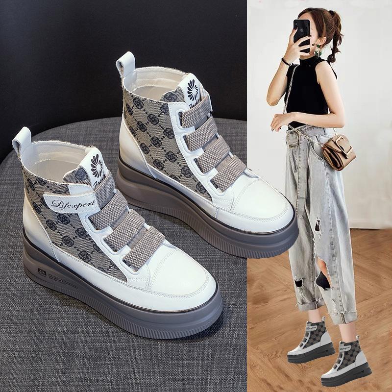 High-top Shoes Women's Autumn 2025 New Leisure Sports Little White Shoes Women's Thick-soled Inner Height Increase Velcro Short Boots Women