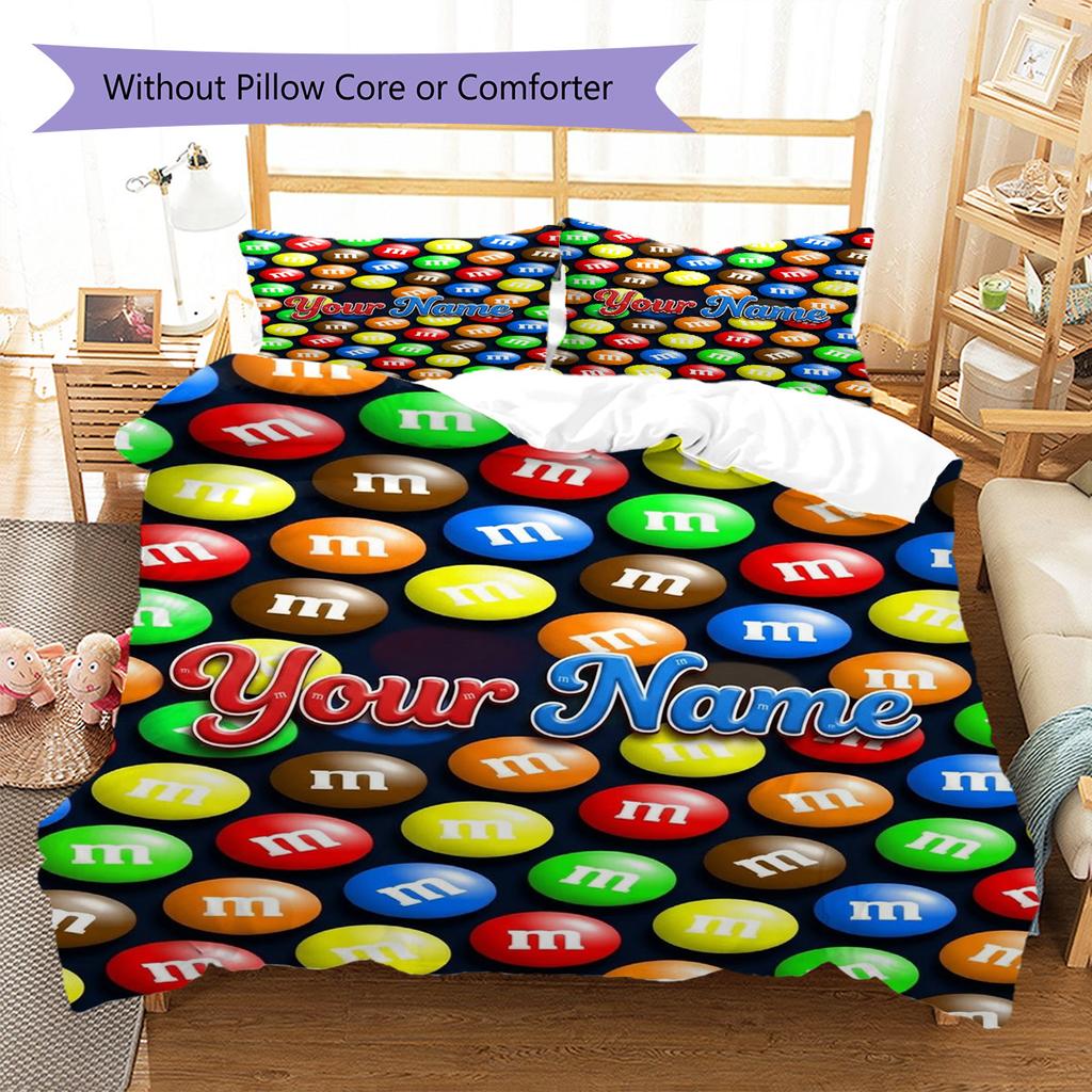 M&M's Bettwäsche mit individuellem Namensmuster, Steppbett-Set, Bettbezug, Kissenbezug, Heim-Geburtstagsgeschenk(1 Bettbezug + 2 Kissenbezüge, ohne Füllung)
