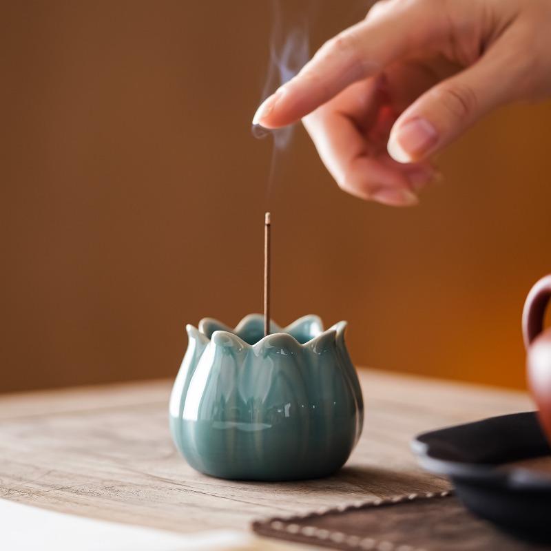 Petal Small Incense Burner, Ceramic Flower Incense Burner, Creative Aromatherapy Burner Line Incense Burner Line Incense Holder