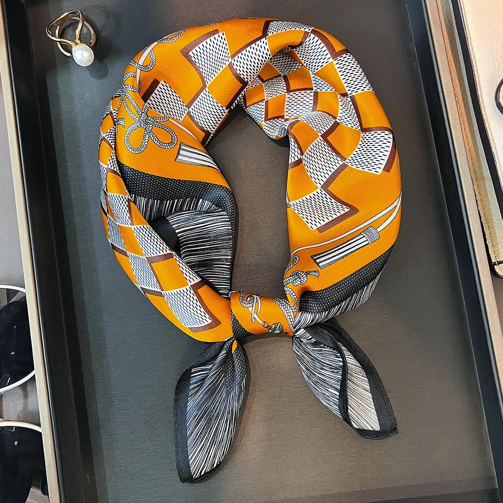 100% Natural Silk Scarf Foulard Female Bandana Scarves for Women Hijab Tie Shawl Wraps Square High Quality Popular Headkerchief