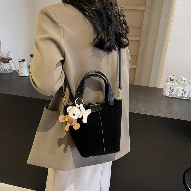 Niche Design Handbag, Small Carrying Bag, Vegetable Basket, Laid-back Style Bucket Bag