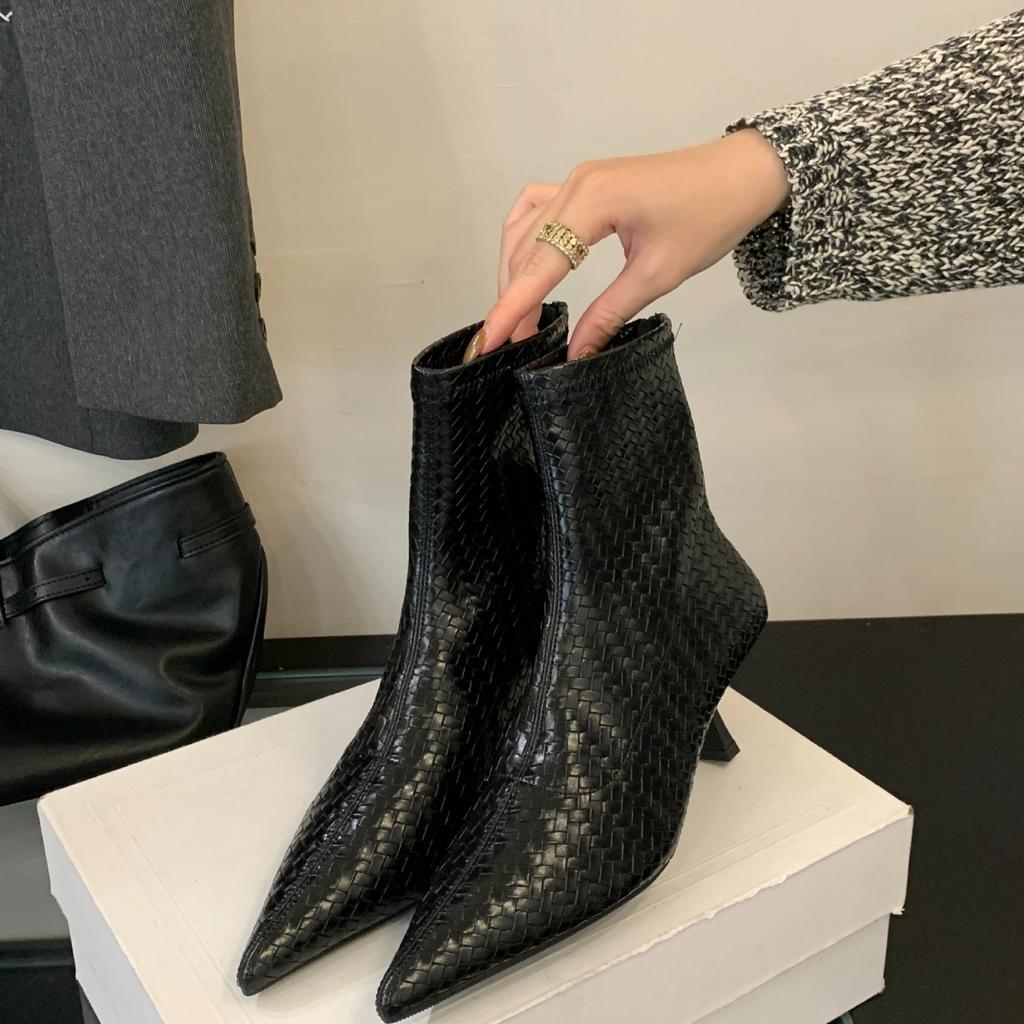 2025 new autumn and winter pointed head thin heel short boots women's suede thin shoes versatile short boots women