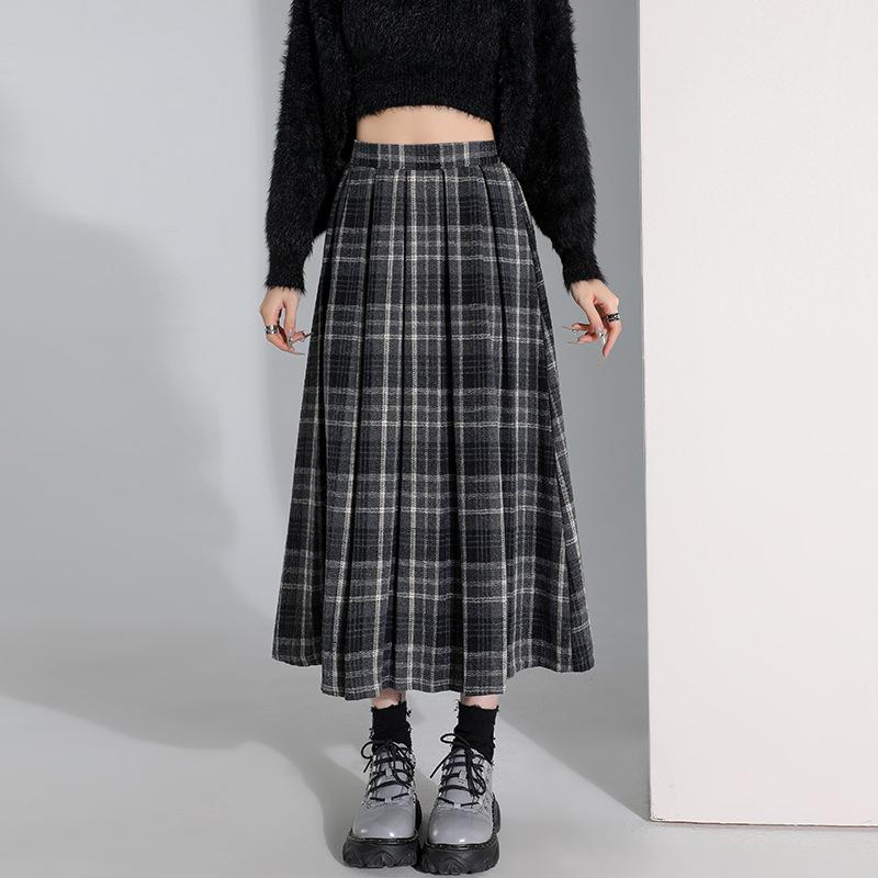 Plaid Woolen Pleated Skirt Women's 2026 Autumn and Winter Retro Elastic Waist Skirt Medium and Long A-shaped Umbrella Skirt