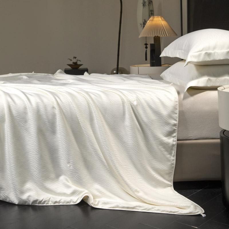 

Ультрамягкое летнее жаккардовое одеяло из 100% шелка тутового шелкопряда, хлопковый чехол, охлаждающее одеяло, легкое дышащее постельное белье для всех сезонов 150x200cm белый