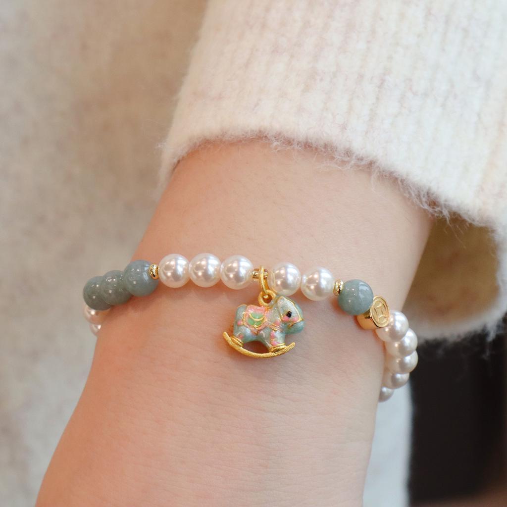 Temperament Jewelry, Natural Amethyst Bracelet, Strawberry Crystal Light Luxury Bangles Women Fashion Jewelry Accessories Gift