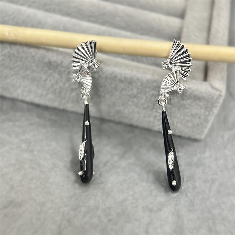 New Chinese Style Sweet Cool Long Fan-Shaped Pendant Drop Earring for Women Exaggerated Girl Gift Rock Jewelry