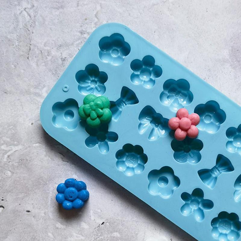 1pcs Butterfly Silicone Molds Flip Cake Molds Baking Tools Cake Decoration Chocolate Molds DIY Soap Making Drip Molds