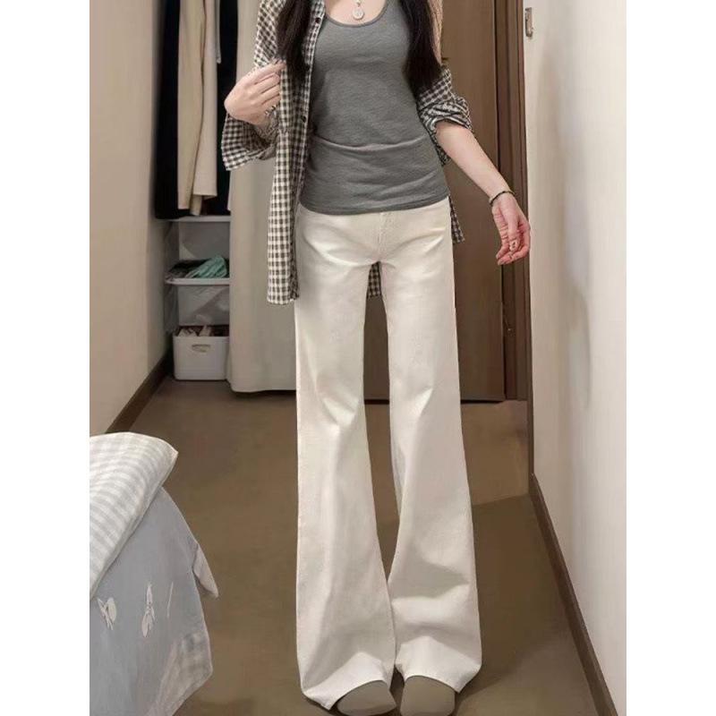 Women's High-Waisted White Micro-Flare Jeans - Non-Sticky, Loose, Slimming Bell Bottoms for Spring/Summer 2025.