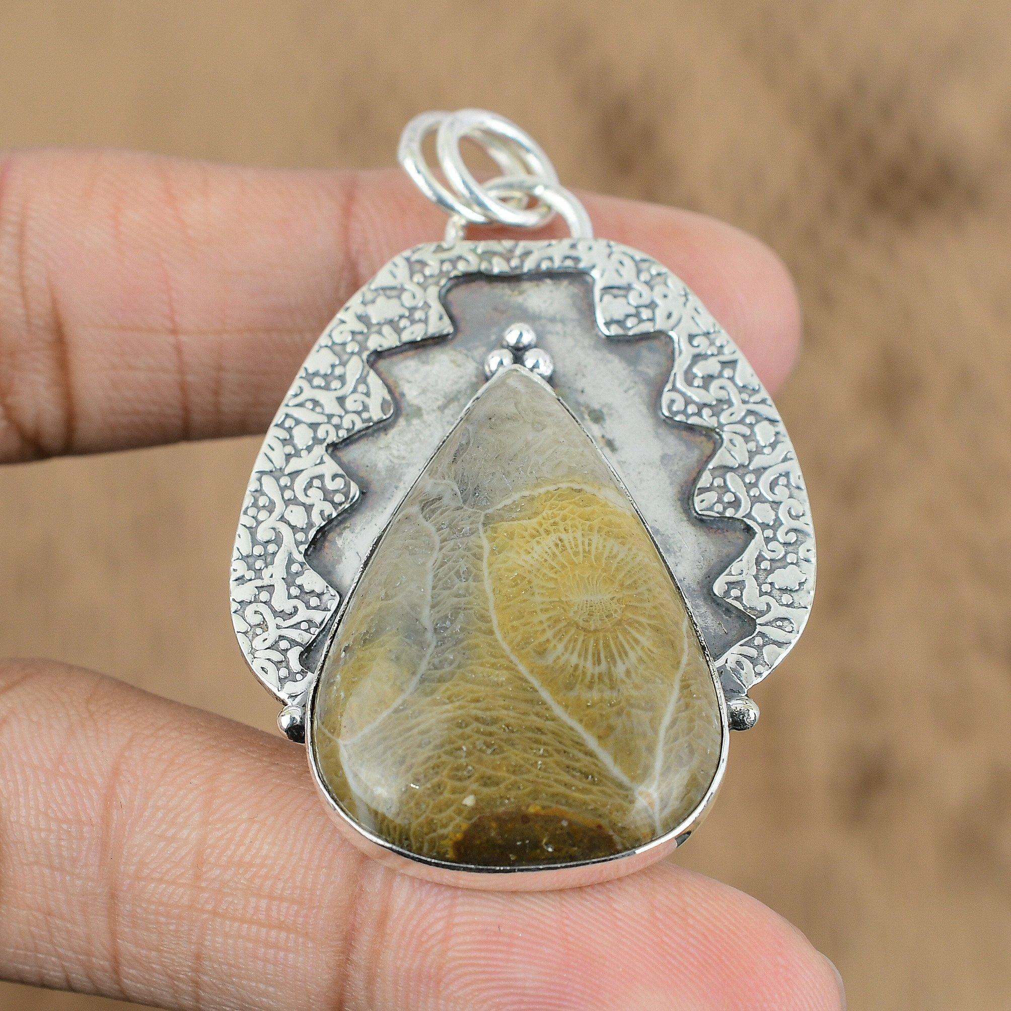 

Natural Fossil Coral Gemstone Jewelry 925 Sterling Silver Pendant For Girls