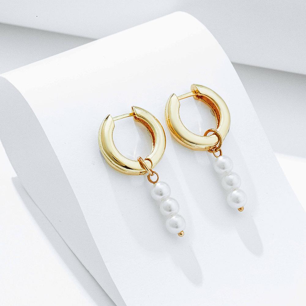 Sophisticated Pearl Earrings Alloy Material For Women Ideal Gifting For