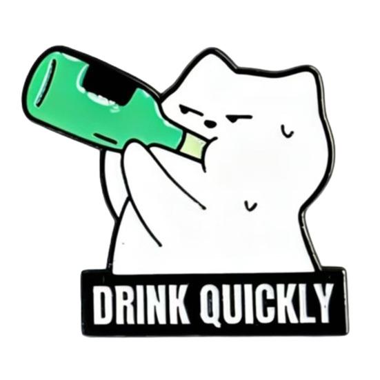 Outfit Brooch for Men & Women, Cartoon Kitten Drinking Wine Enamel Pin, Decorative Accessory for Jackets Bags Hats
