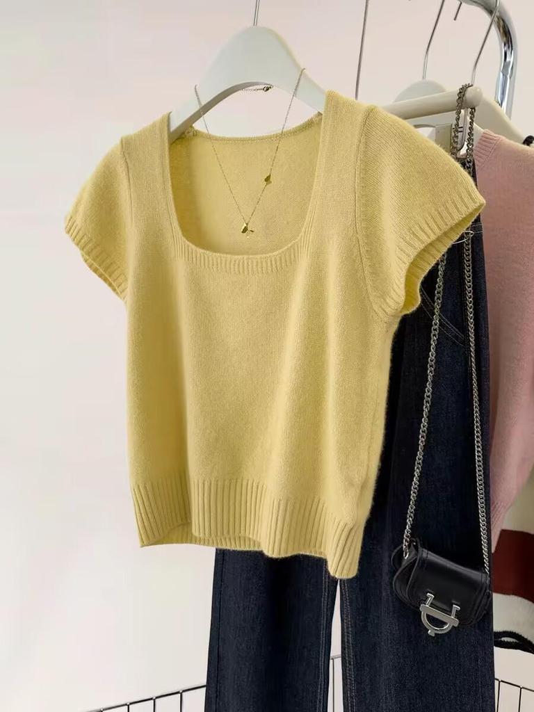 Women's Fashionable Short-Sleeve Knitted Sweater - Versatile, Slimming, and Trendy for Spring/Summer Casual Wear