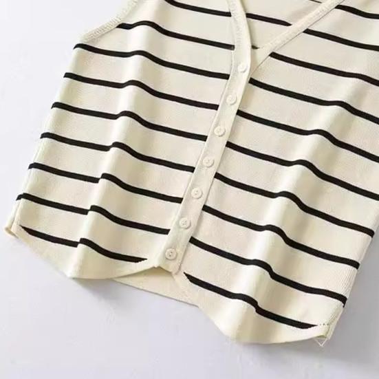 Women Knitting Vest V-Neck Sleeveless Single Breasted Striped Print Vest Wrinkle-Resistant Knitwear Daily Wear