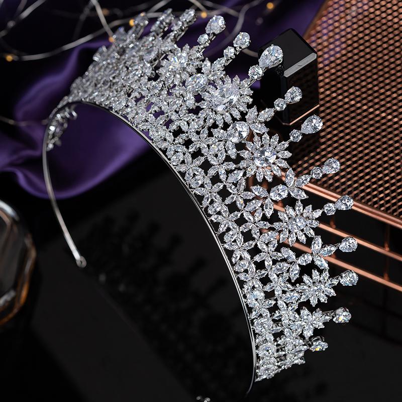 Traditional Large Classic Wedding Tiara Unique Design Cubic Zircon Bridal Hair Accessories Crown Women BC5697 Corona Princesa
