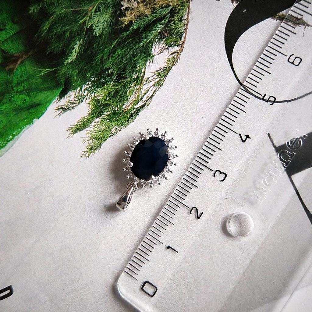 Серебряная подвеска с сапфиром 3.599ct, фианитами (2202578)