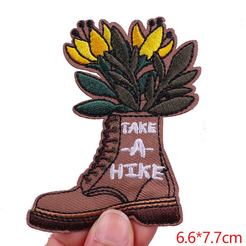Hats Sew /Ironing Embroidered Patches Cartoon /Mushroom Planet Patch Iron On Patches For Clothing Thermoadhesive Patches Sew Badge