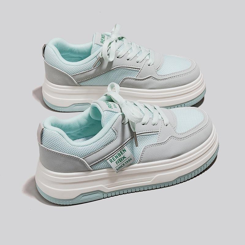 Board shoes women's heightened thick-soled autumn new versatile student leisure sports little white shoes flat-soled low-top 0