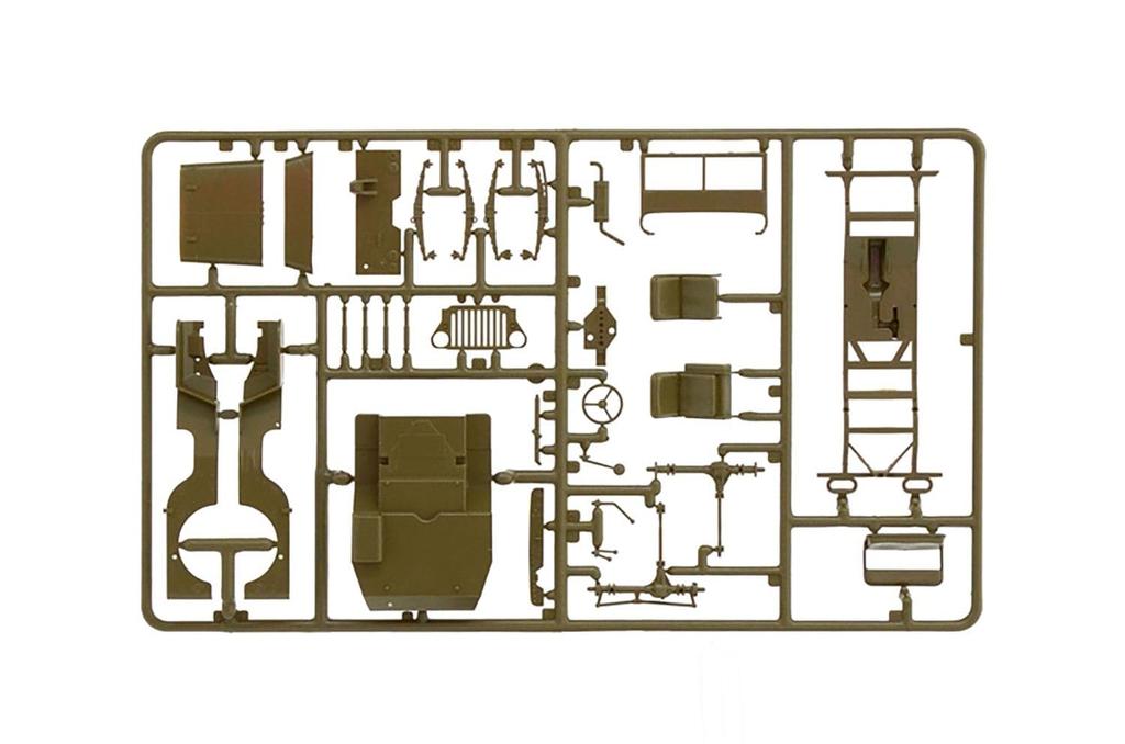 PLATZ Italeri WWII 4WD Truck Field Ambulance Type Plastic Model IT0326 1/35 1/4 (Combat Vehicle)