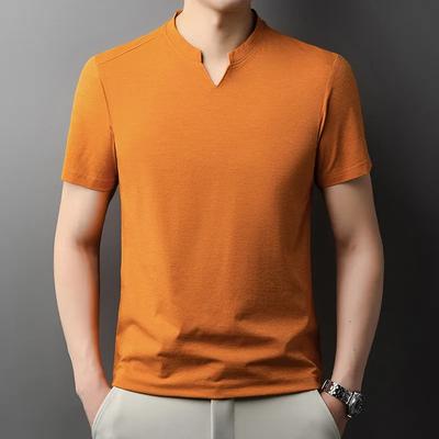 Koreanisches lässiges und modisches Herren-T-Shirt mit kleinem V-Ausschnitt, einfarbig, kurzärmelig, bequem, vielseitiges Sommer-Top