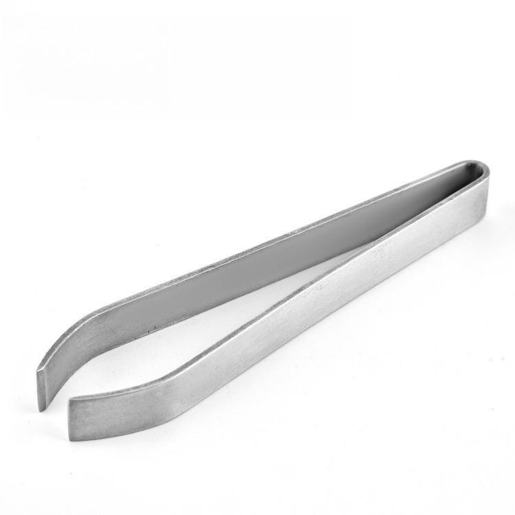 

Пинцет из нержавеющей стали для удаления рыбьих костей с эргономичной рукояткой flat серебряный