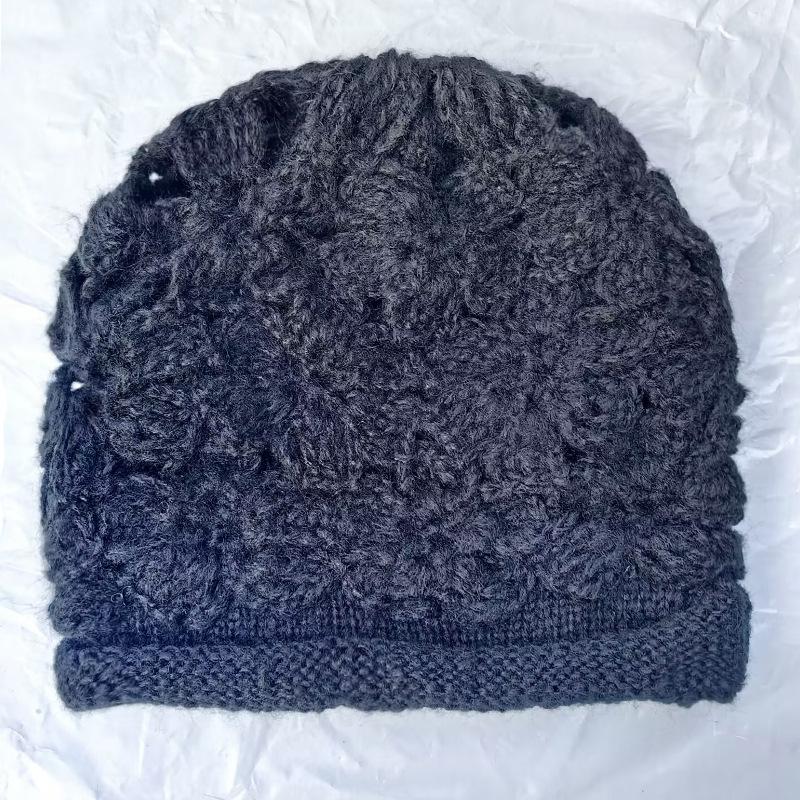 New Arrival Women's Autumn/Winter Trendy Knit Hat Handmade Crochet Wool Cap
