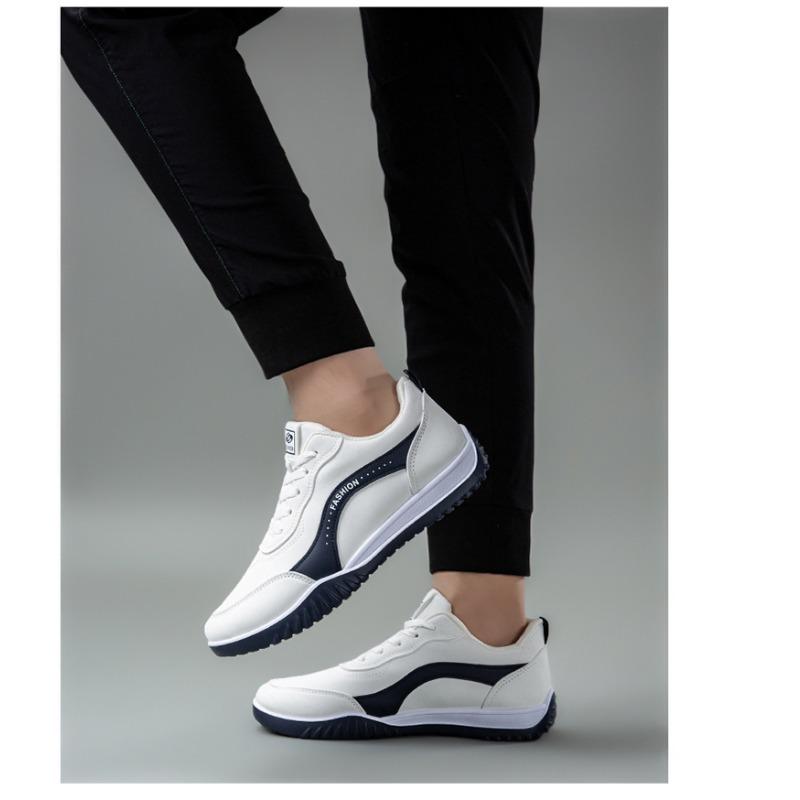 Men's Spring Soft Sole Lightweight Breathable Lace-Up Casual Skate Shoes.