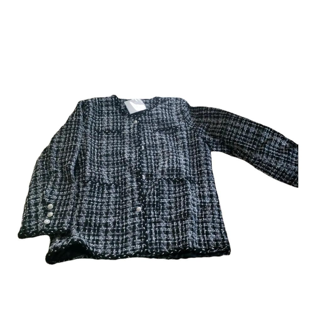 Fashionable Women's Plus Size Suit Coat with Plaid for Spring
