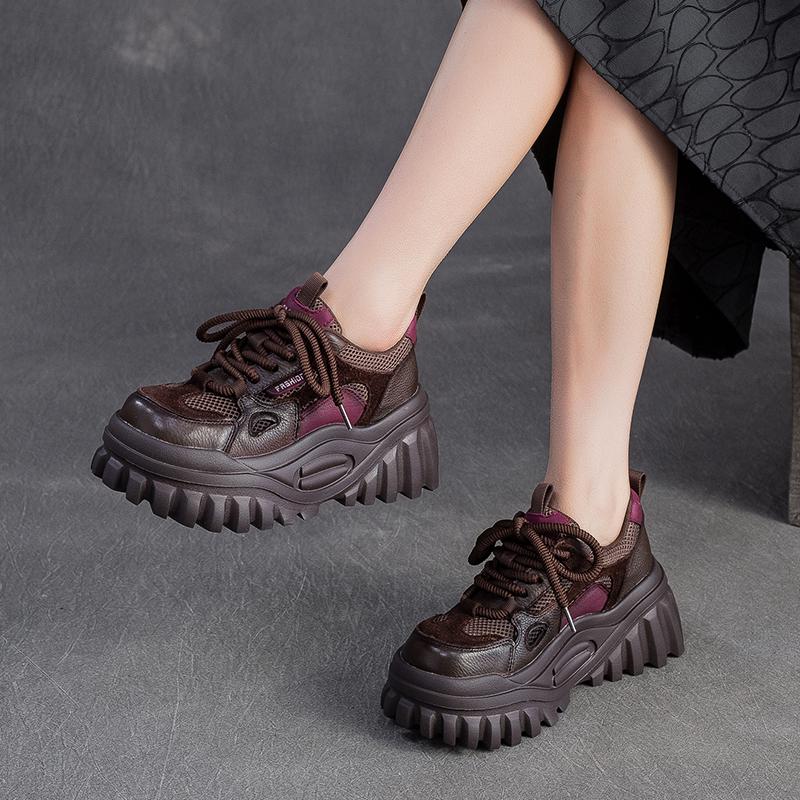 Autumn and Winter New Top Cowhide Thick Sole Color Blocked Casual Shoes for Women, Lightweight Lace Up Sponge Cake and Dad Shoes