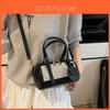 Sac bandoulière en PU pour femme avec coutures contrastées, petit sac tendance été