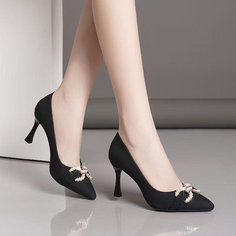 French temperament rhinestone high heels women's spring and autumn 2025 new pearl shallow mouth pointed head thin heel soft leather shoes