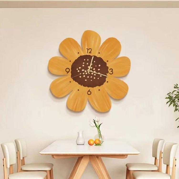 Unique Pattern Wall Clock Battery Operated Wall Clock Accurate Sweepings Movement Wall Clock Precise Time Display