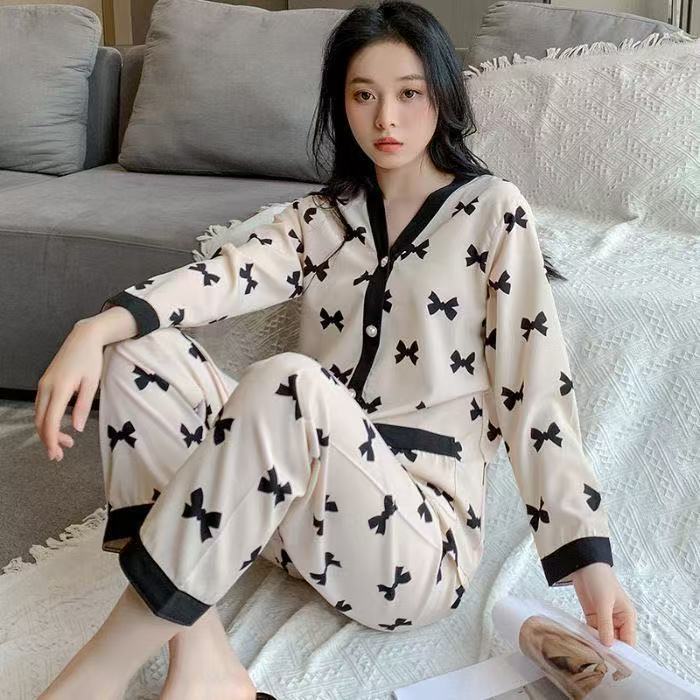 

Ice silk long-sleeved pajamas women s spring and autumn high-end light luxury fashion printed cardigan silk thin loungewear suit XXL
