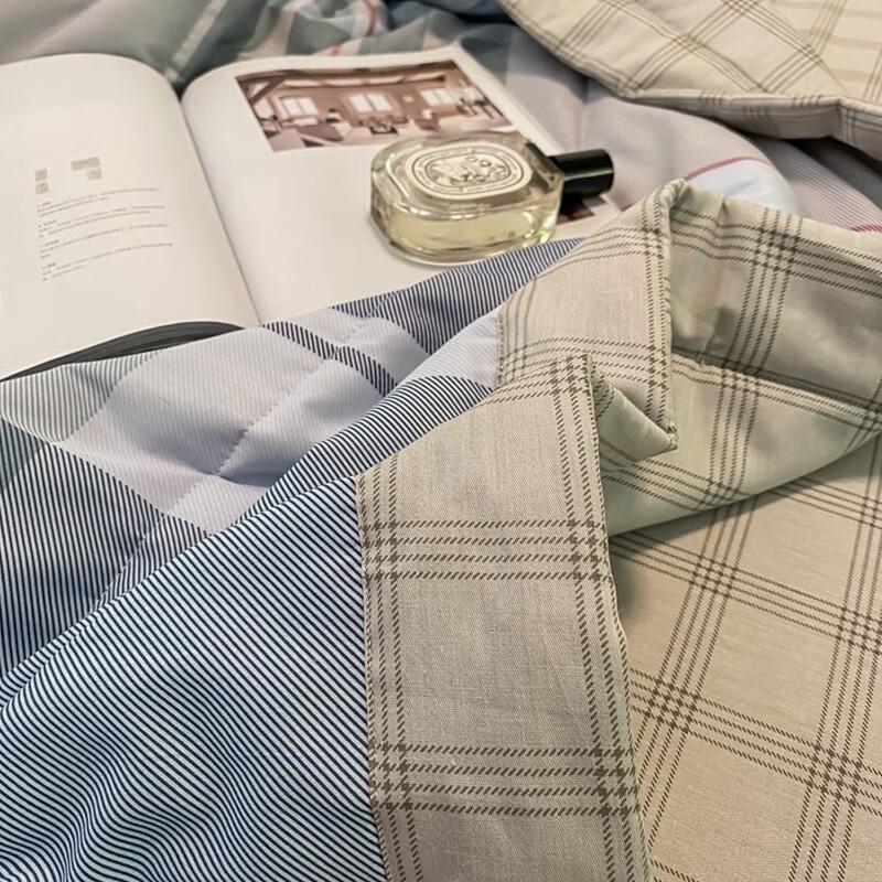 BULUNO Freedom Series Cotton Summer Quilt