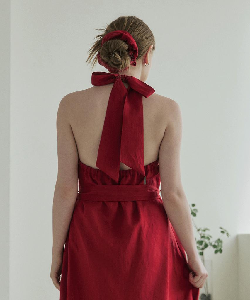 Belrma Red Linen Back-Open Ribbon Halterneck Dress