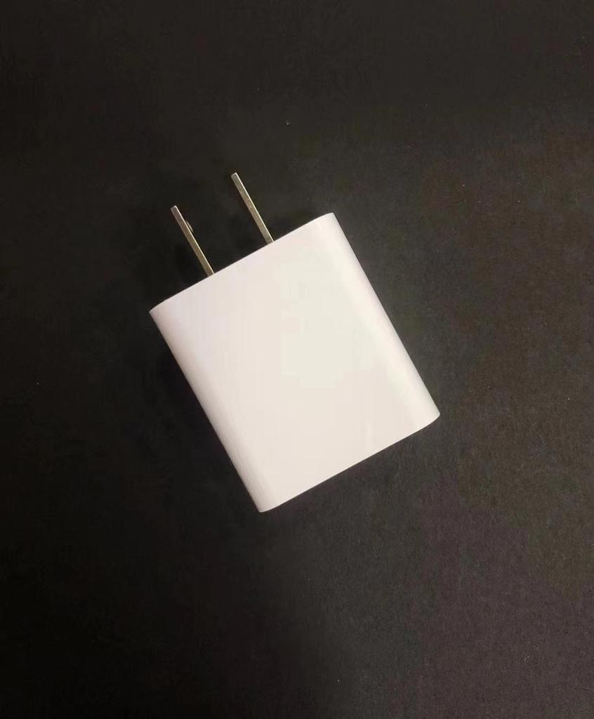 5V 2.1A High-Volume Fast Charger, Single Port, 1 USB, EU/US Specs, Mobile Phone Compatible
