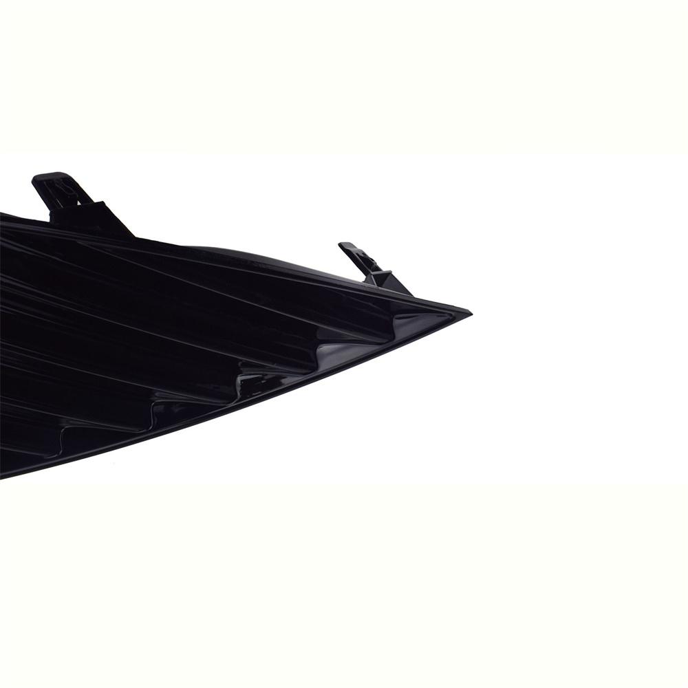 Right Passenger Side Front Bumper Fog Light Cover For Toyota Camry SE XSE 2018-2020