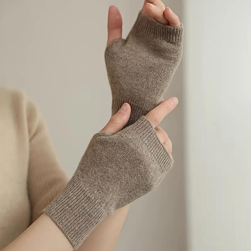 Soft And Comfortable Cashmere Women'S Half Finger Gloves - Warm Knit Wristbands Warm And Stretchy For Casual Outings