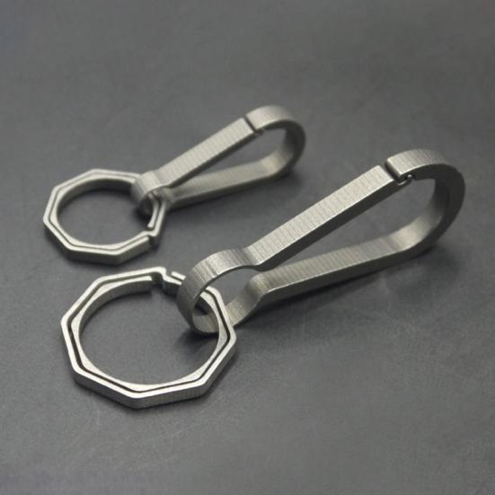 Универсальный брелок из титанового сплава — фото 3