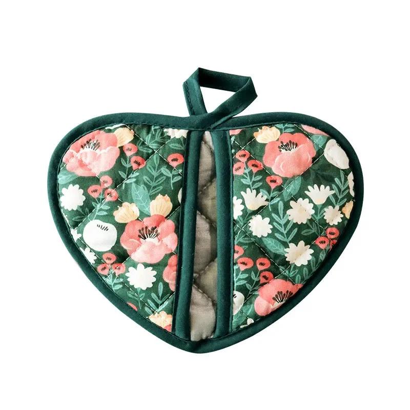 Květinové bavlněné tištěné pekařské rukavice pro domácí použití Kuchyňské odolné Srdíčkové držadlo Izolační podložka