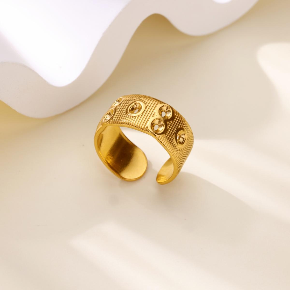 

Gold Color Stainless Steel Delicate Flower Rings for Women Fashionable Elegant Versatile Wide Finger Ring Daily wear Jewelry 7