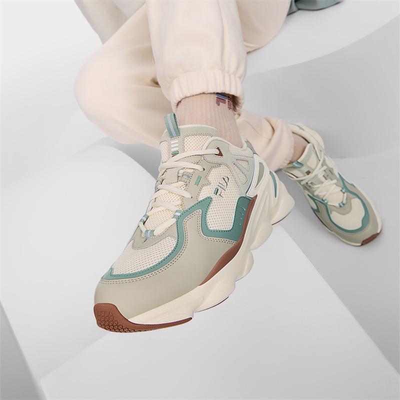 FILA Versatile Trendy Thick Sole Height Increasing Low Top Casual Shoes Men sneaker Off-White Pelican-Brown F12M422111FAP