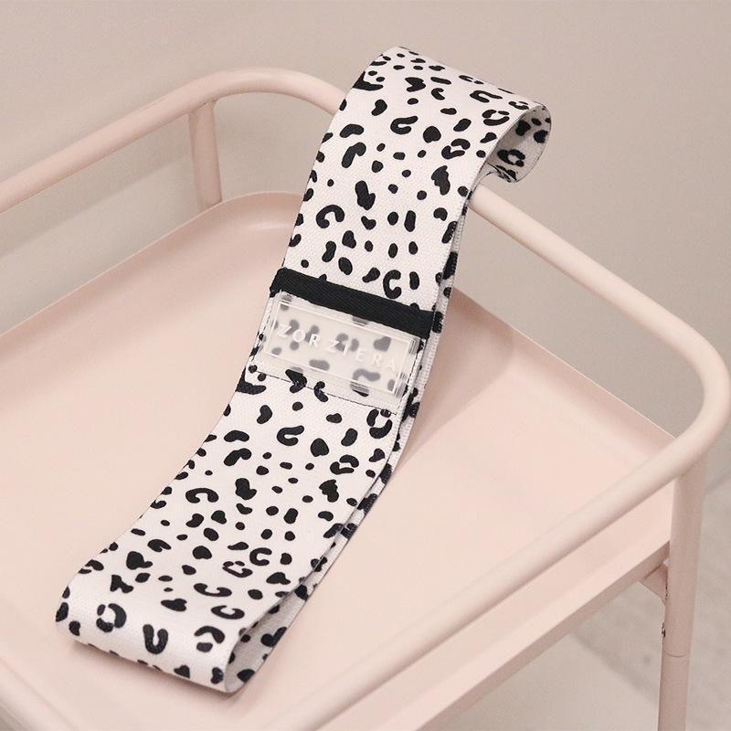 

Ze Fitness Resistance Band Yoga Hip Strengthening Circle Elastic Band Hip Lifting Handy Gadget Elastic Force Circle Tension Band Peach Hip Training Free size black 60 lbs recommended for legs