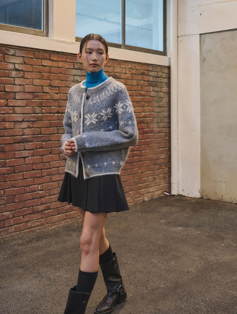 GENERALIDEA Daily Ribbed Turtleneck Pullover [Blue] / Wbe4L05525