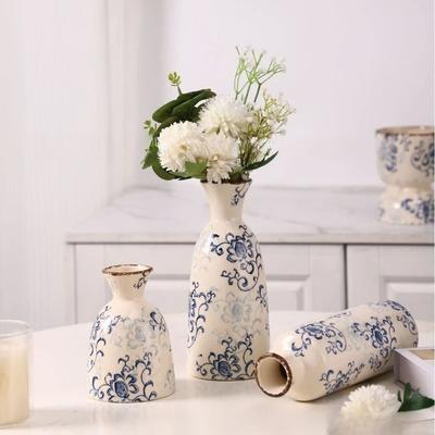 Blue and White Porcelain Retro Ceramic Vase Ornament Living Room Bedroom Foyer Flower Arrangement Container Vase Decoration Home