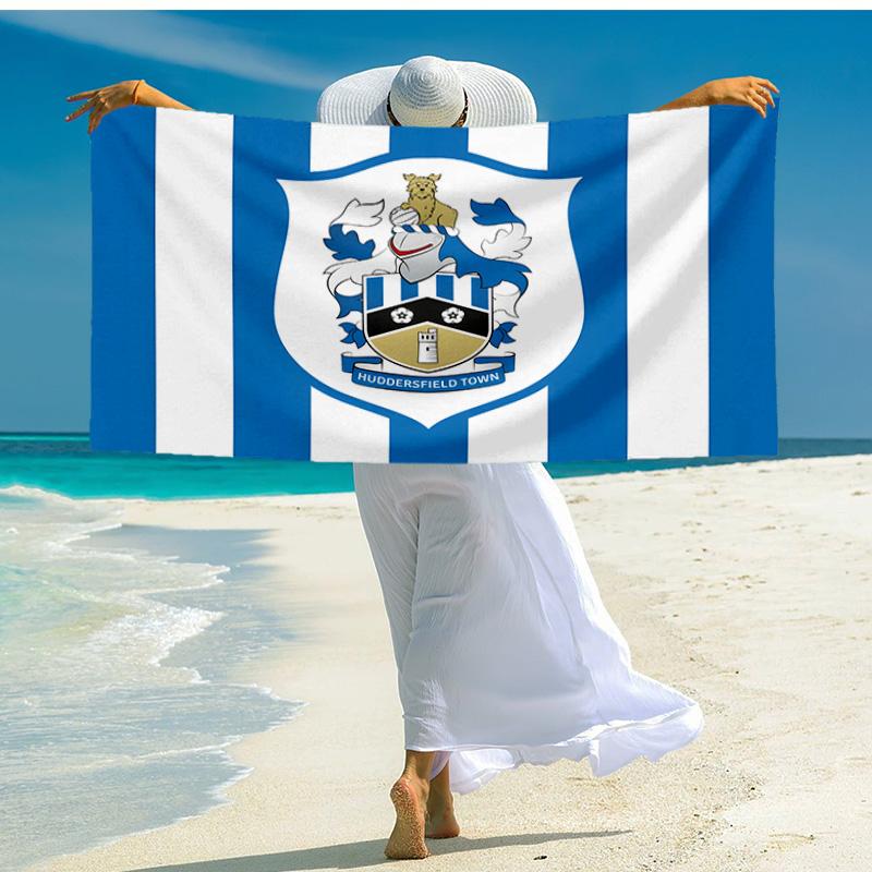 1PC Huddersfield Football Crest Beach Towel - Soft, Absorbent Microfiber, Lightweight, Ideal for The Beach, Parties, Travel, Camping Fan Gifts