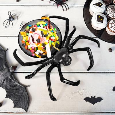 Halloweenská miska ve tvaru pavouka, ovoce, košík se sladkostmi, svačina, sušenky, talíř, tác pro děti, koledovat nebo jim něco, halloweenská párty, dekorace na stůl
