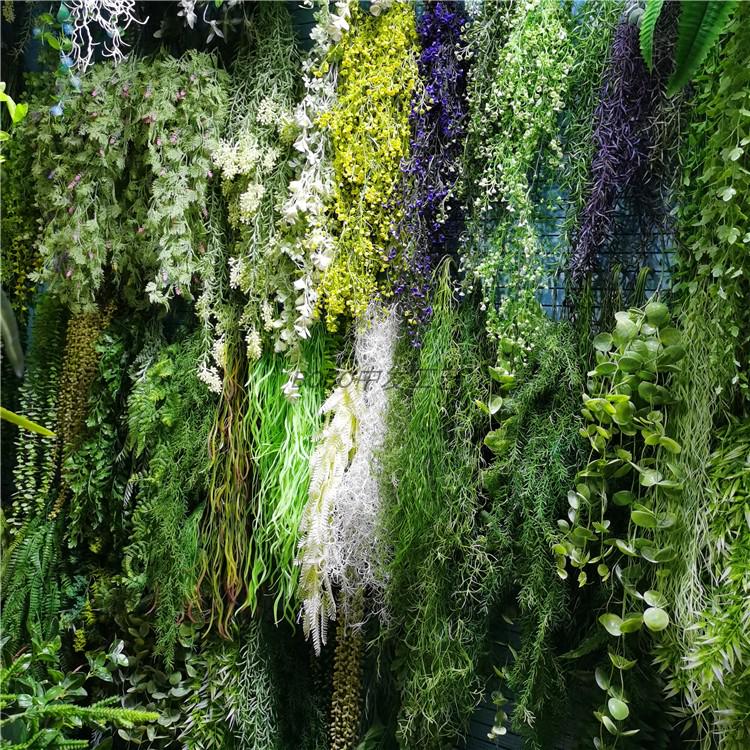 Artificial Spider Plant & Fern Hanging Decor - Trailing Green Vines for Wall & Ceiling