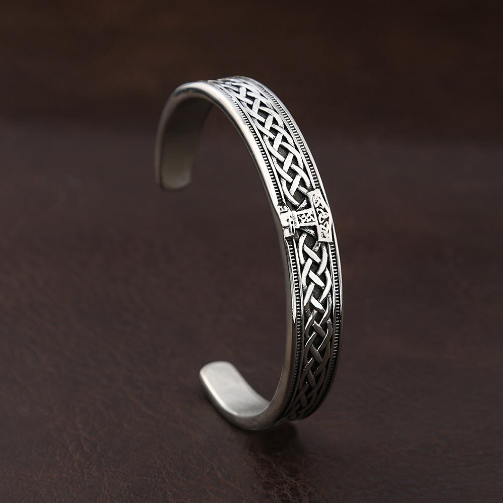 Vintage Stainless Steel Thor's Hammer Bracelet Fashion Handmade Nordic Rune Bangles for Men Women Amulet Jewelry Gifts Wholesale
